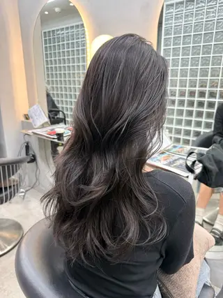 ロング Lond polaire所属・レイヤー/艶髪 縮毛矯正🌱  赤石のヘアスタイル