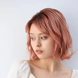 ミディアム 🌈 YUUNA🌈のヘアスタイル