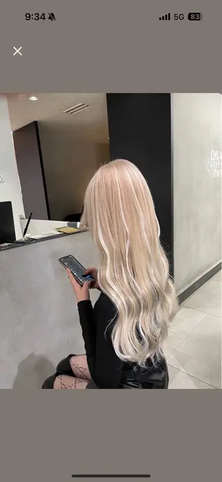 ロング 大阪 梅田/ ハイトーン/エクステのヘアスタイル