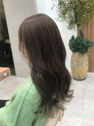 ロング カラー 木野田 萌のヘアスタイル