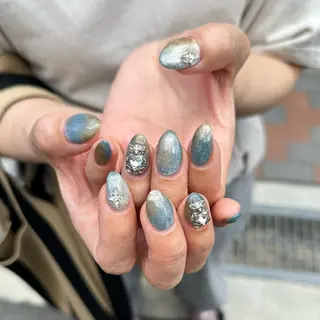 ミディアム yuka ♡のネイルデザイン