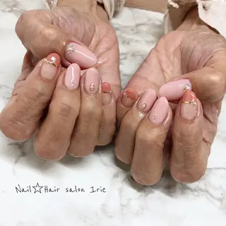 ネイル Hair salon Irie所属・與儀 知佳のネイルデザイン