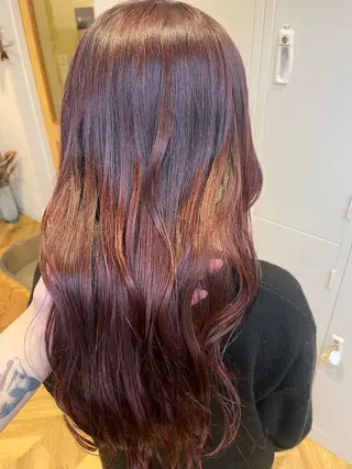 カラー 凜 (りん)のヘアスタイル