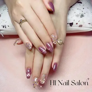 ミディアム H1 ネイル サロンのネイルデザイン