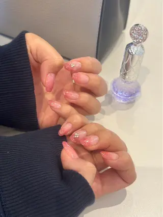 ネイル クレセントアイ MIUのネイルデザイン