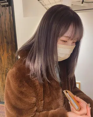 セミロング カラー nanaka/ レイヤーカットのヘアスタイル