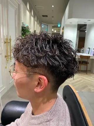 ショート パーマ メンズ FURUSHO所属・透明感カラー/ ツイスパ/小倉悠佑のヘアスタイル