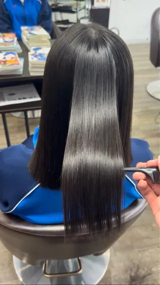 ミディアム カラー パーマ 佐々野✂️縮毛矯正 /レイヤーカット🫧のヘアスタイル
