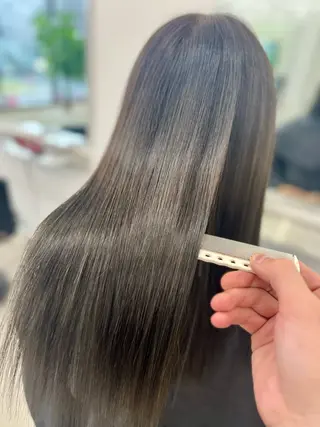 ロング 華 HANA所属・✨素髪を美しくする✨ 志賀 和雅のヘアスタイル