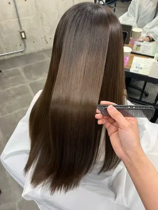 ロング NoA所属・山城 真希のヘアスタイル