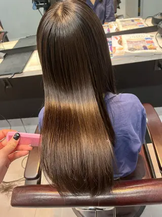 ロング カラー パーマ tomoka 推しカラーのヘアスタイル