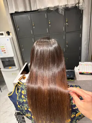 ミディアム RAFTOKYO　2nd所属・RAF RYUTOのヘアスタイル