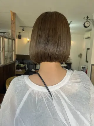 カラー 艶カラー🫧 MOMOYOのヘアスタイル