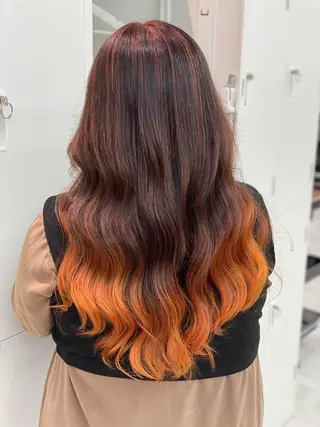 ロング カラー ショーヤ/ブリーチ /バレイヤージュのヘアスタイル