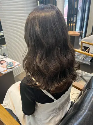 セミロング カラー ヘアアレンジ メンズ キッズ ネイル マツエク・マツパ アイブロウ GO TODAY SHAiRE SALON所属・透明感カラー🤎 ゆりのヘアスタイル