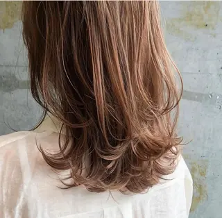 セミロング 小沼采唯👧🏼 海好きオヌちゃんのヘアスタイル