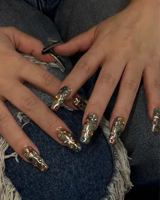 ネイル Nes.Nail所属・Miyagi Asamiのネイルデザイン