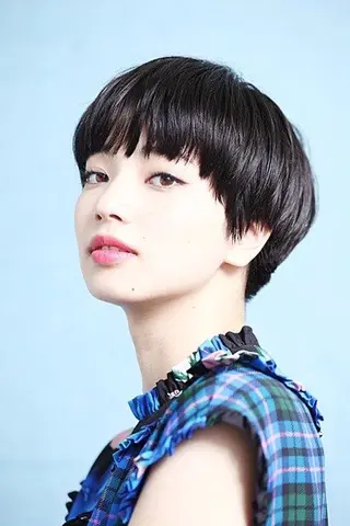 ショート ショートカット無料/ 小顔ショートのヘアスタイル