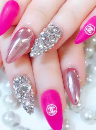 ネイル 「Honey NAIL新宿店」所属・Honey スカルプ専門店のネイルデザイン