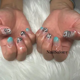 ネイル Nail Salon yのネイルデザイン