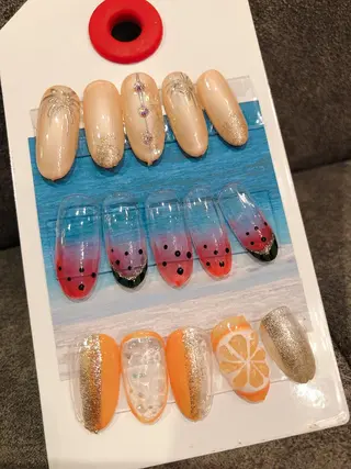 ネイル iiloo aromaworksのネイルデザイン