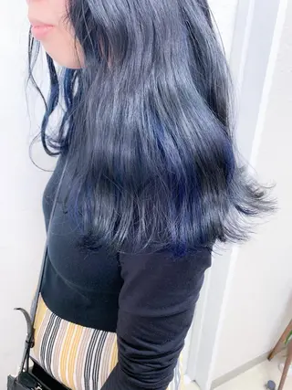 ミディアム カラー BOX mico.のヘアスタイル