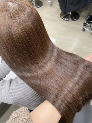 カラー 美艶髪🫧髪質改善 韓国レイヤー🇰🇷のヘアスタイル
