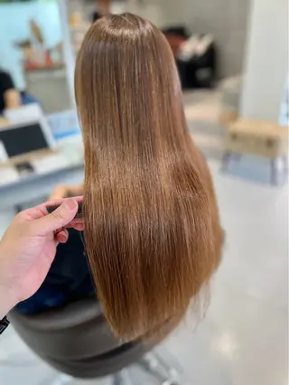 カラー 田島拓海 ボブカットのヘアスタイル