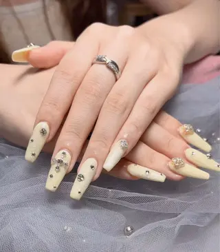 ネイル CHOU Iのネイルデザイン