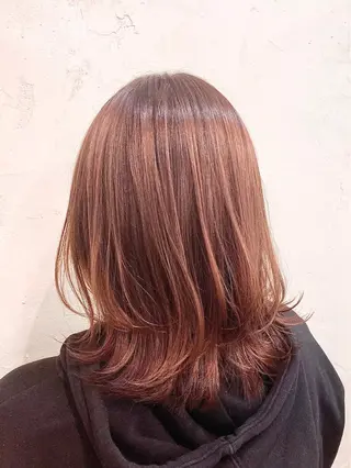 カラー inity Esakaのヘアスタイル