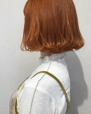 ショート レイヤーカット/ 透明感カラーmikuのヘアスタイル