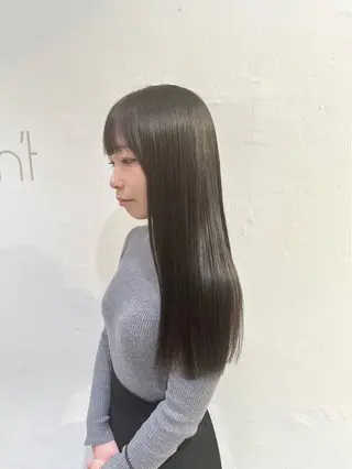 セミロング 根本 教矢のヘアスタイル