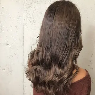 ロング カラー 髪質改善 竹川裕太のヘアスタイル