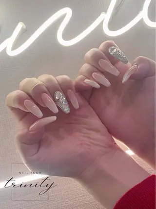 ネイル Trinity staffのネイルデザイン