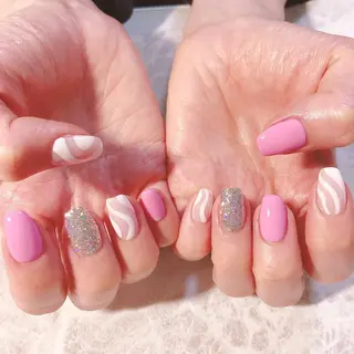 ネイル VIOLUS所属・VIOLUS 関目のネイルデザイン