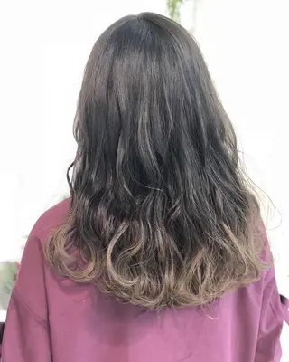 ミディアム カラー 縮毛矯正⭐️ TAKAHIROのヘアスタイル