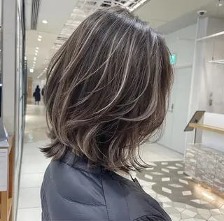カラー 住谷 ゆりなのヘアスタイル