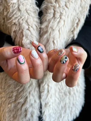 ネイル mano+所属・砂田 はるかのネイルデザイン