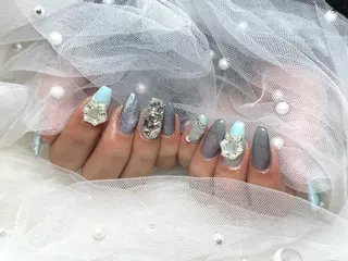 ネイル peTiT 💞 yuzuki💞🫧のネイルデザイン