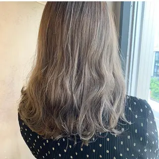 ミディアム 小顔カット/韓国 カラー🌙shikiのヘアスタイル