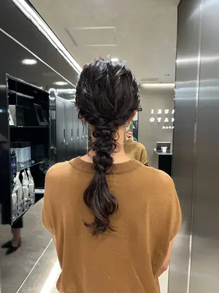 ロング ヘアアレンジ ウスイマイコ カット/ケアカラーのヘアスタイル