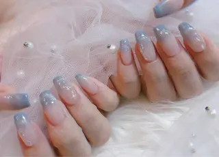 ネイル le'a-レア-【ア イ×ネイル×眉】のネイルデザイン