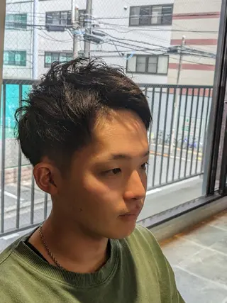 メンズ alushe 岡 陽子のヘアスタイル