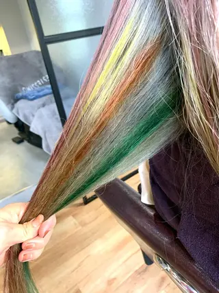 ロング カラー ハイライト✨髪質改善 TAKAさんです😊のヘアスタイル