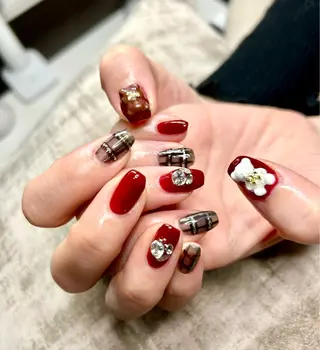 ネイル nailroom HARU.のネイルデザイン