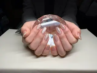 ネイル Rainbow Moonのネイルデザイン