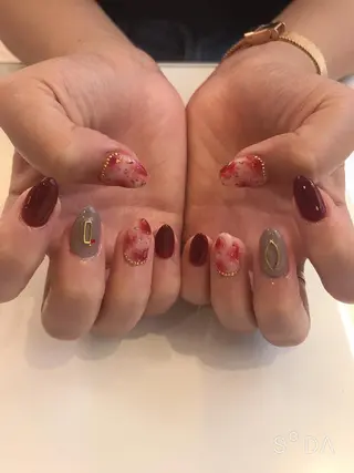 ネイル 韓国風✨髪質改善✨ 縮毛矯正✨松浦知奈美のヘアスタイル