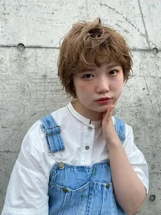 ショート カラー ANY mikuのヘアスタイル