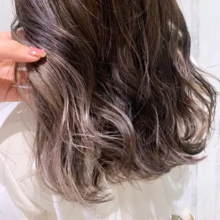 セミロング カラー ヘアアレンジ 新宿color🐝 AYAKA🌈💖のヘアスタイル
