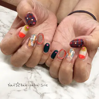 ネイル Hair salon Irie所属・與儀 知佳のネイルデザイン